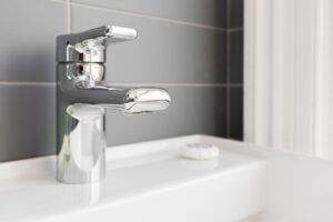 バスタイム後のお風呂上がりに最適な化粧水は？